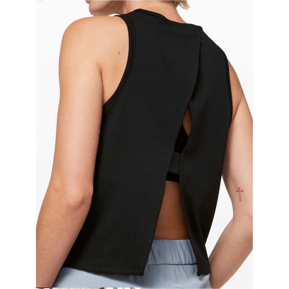 Lululemon Minimal Open Back‎ Tank Top Women's 6 Black Activewear Yoga